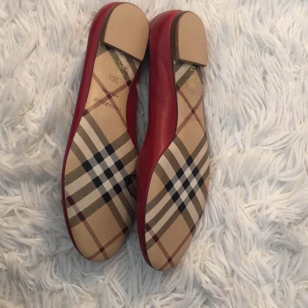 Burberry Ballet Flat - Picture 5 of 6
